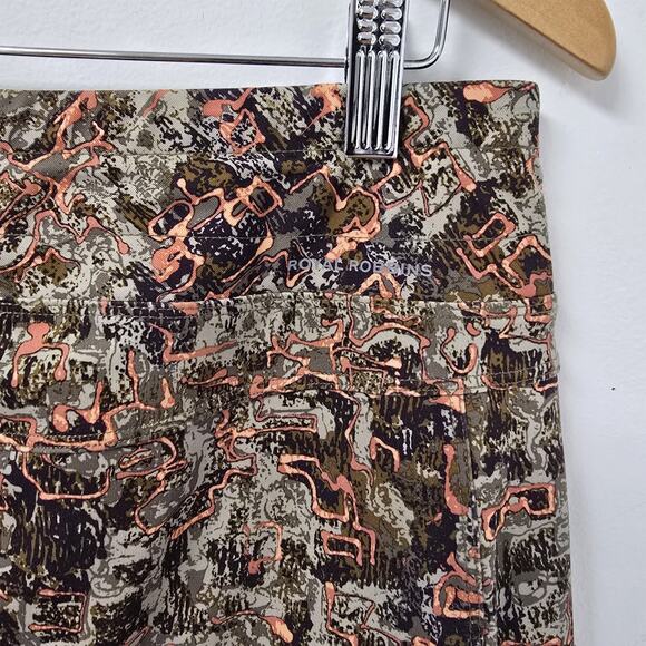 Royal Robbins Skort Size M Trim Fit Jammer Inner Shorts Geometric Hiking Stretch - Picture 6 of 8